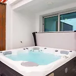 بيت للعطل South Shore 2 - Jacuzzi - Host & Chill São Roque