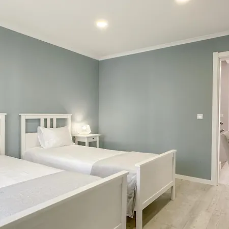 South Shore 2 - Host & Chill *