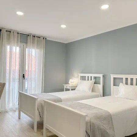 South Shore 2 - Host & Chill * São Roque