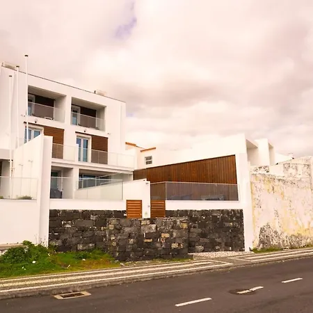 South Shore 2 - Host & Chill