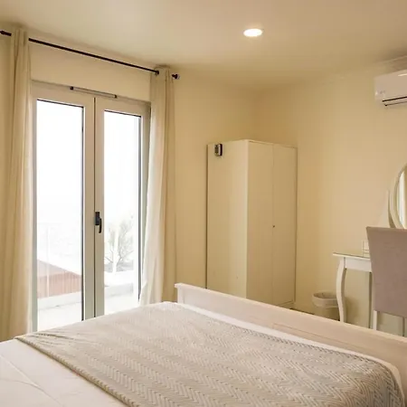 South Shore 2 - Jacuzzi - Host & Chill * São Roque