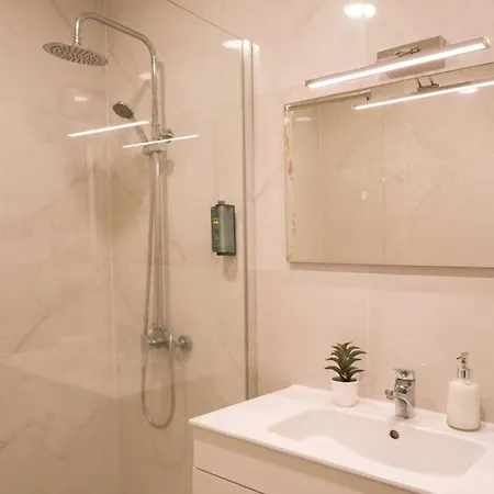 South Shore 2 - Jacuzzi - Host & Chill *
