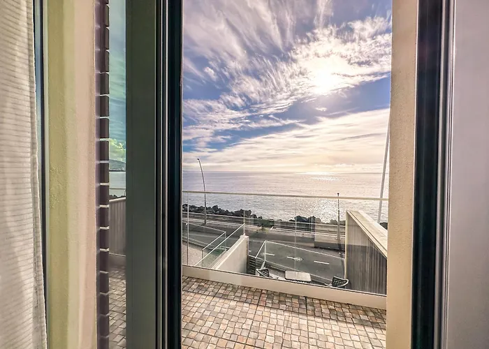 South Shore 2 - Host & Chill Holiday home Sao Roque (Sao Miguel)