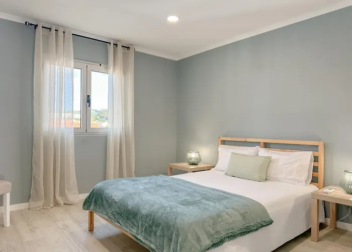 South Shore 2 - Host & Chill Holiday home