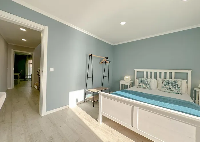 South Shore 2 - Host & Chill * Sao Roque (Sao Miguel)