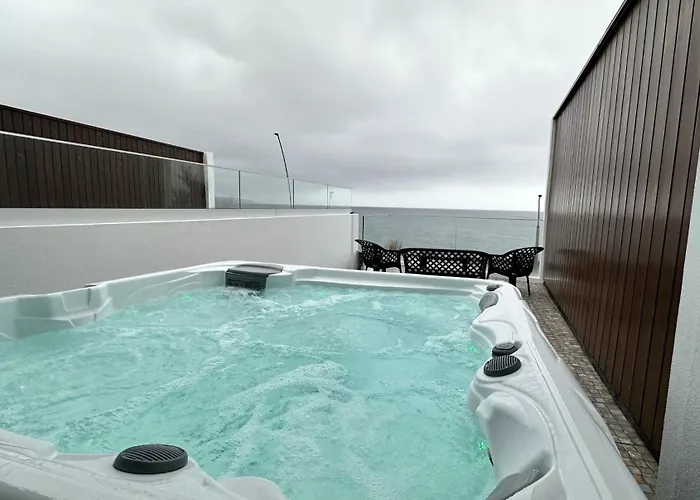 South Shore 2 - Host & Chill *