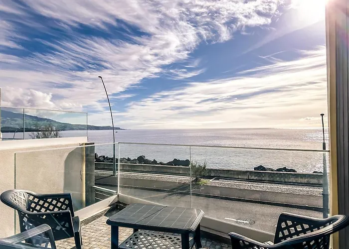 South Shore 2 - Host & Chill *