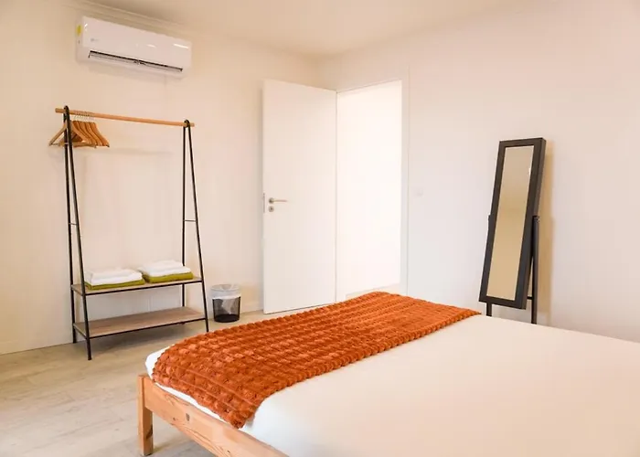 South Shore 2 - Host & Chill