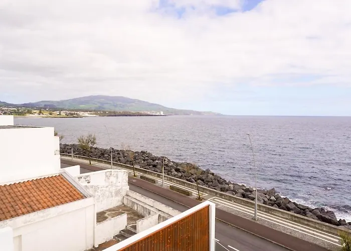 South Shore 2 - Host & Chill *