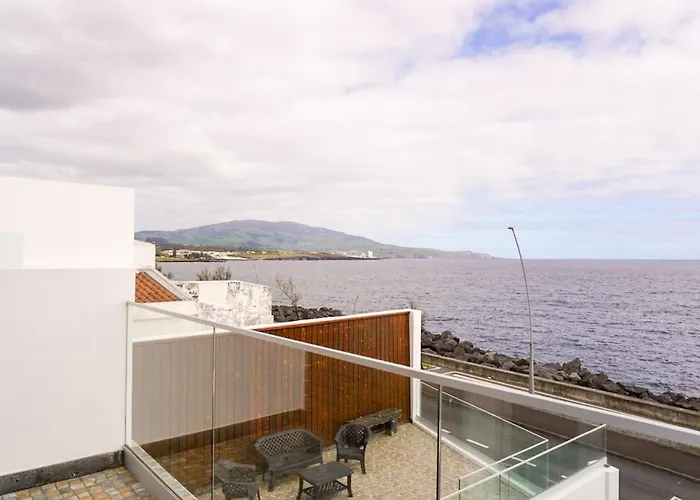 South Shore 2 - Host & Chill