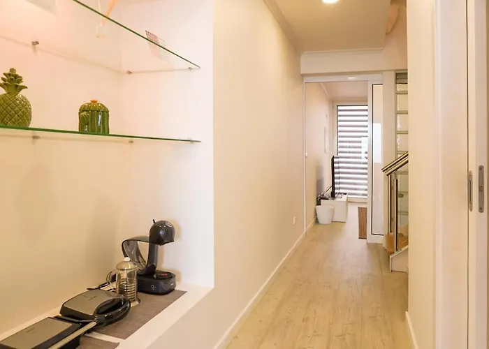 South Shore 2 - Host & Chill *