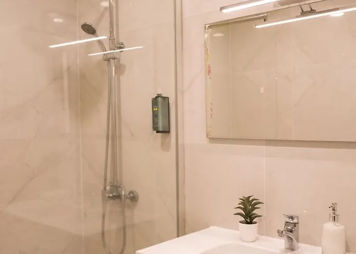 South Shore 2 - Host & Chill *