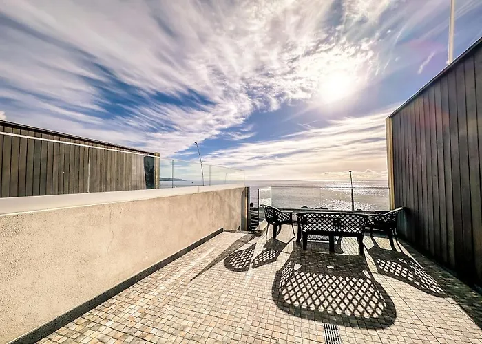 South Shore 2 - Host & Chill * São Roque